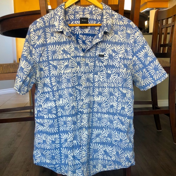 RVCA Other - RVCA button up shirt